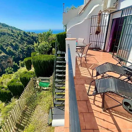 Axarquia , Frigiliana, Terraza Privada Con Vistas A La Montana Rio Y Al Mar Apartment *