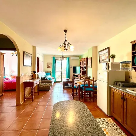 Axarquia , Frigiliana, Terraza Privada Con Vistas A La Montana Rio Y Al Mar * 프리질리아나