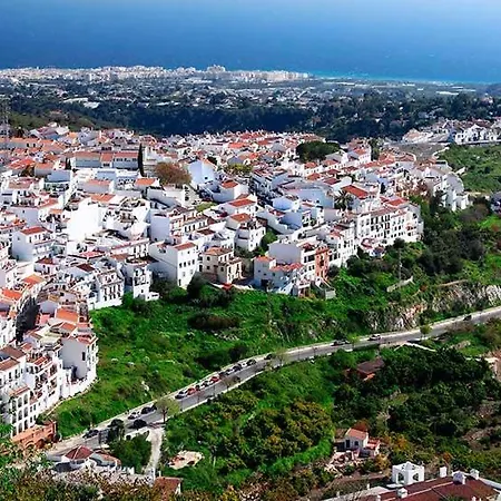 Axarquia , Frigiliana, Terraza Privada Con Vistas A La Montana Rio Y Al Mar 아파트