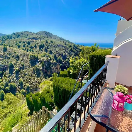 아파트 Axarquia , Frigiliana, Terraza Privada Con Vistas A La Montana Rio Y Al Mar *